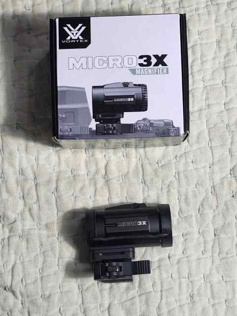 Vortex Micro 3x Magnifier 