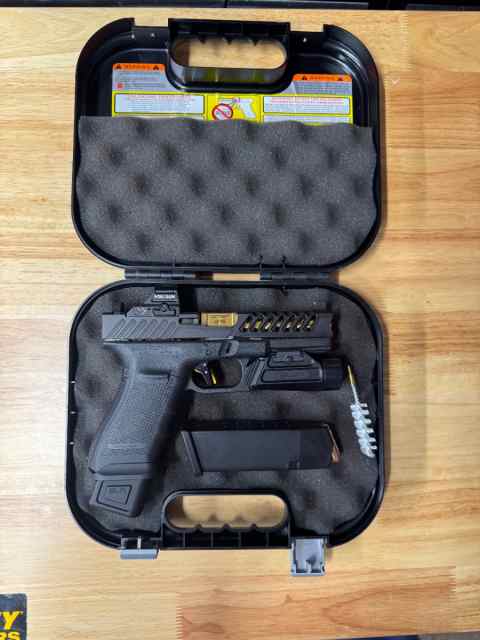Glock 20 (10mm) Gen 3 with holosun