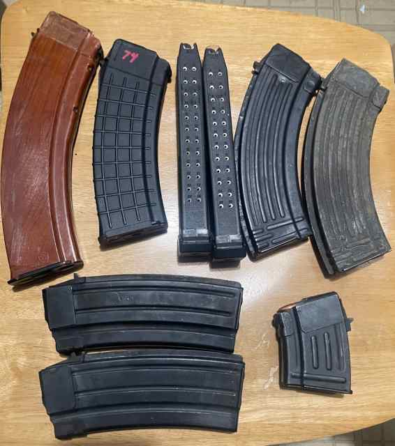 LaRue Mount/AKM, Glock &amp; MP5 mags/London Bridge