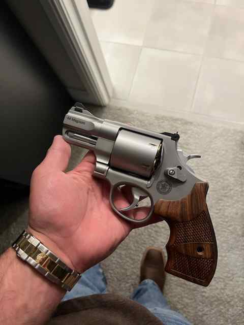 SMITH AND WESSON 629 PERFORMANCE CENTER .44 MAG