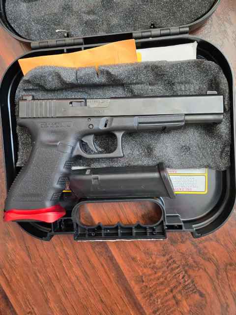 GLOCK 24C