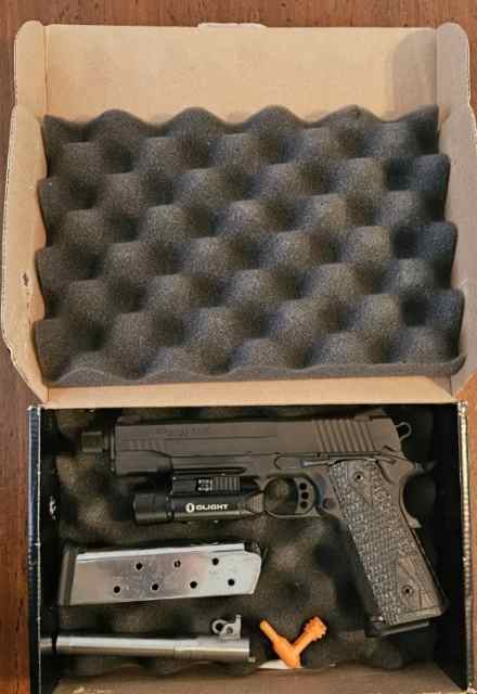 Sig Sauer 1911 TACOPS .45ACP