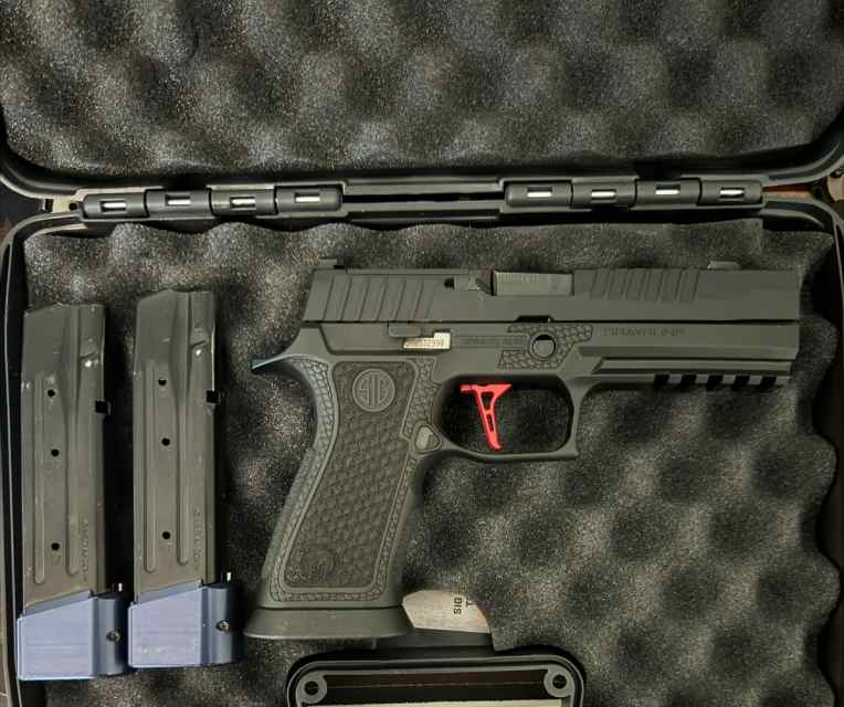 Sig Sauer P320 AXG Legion 