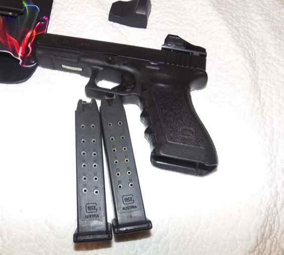 GLOCK 22 Red Dot , GEN 3 with Viper, 6 MOA new hol