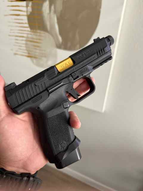 Canik TP9 Elite Combat Executive 