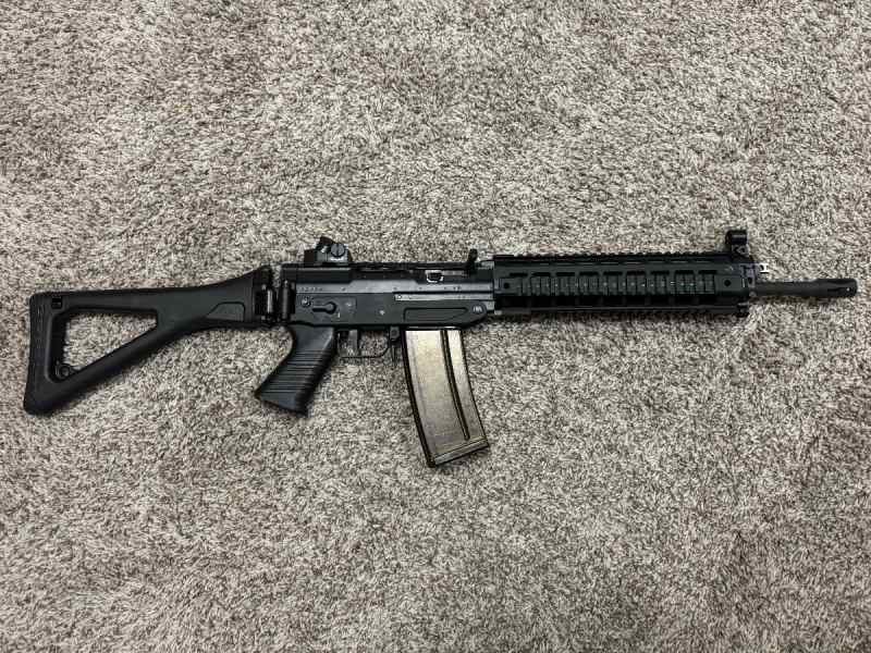 *Very Rare* Swiss SIG SG551 16” Barrel