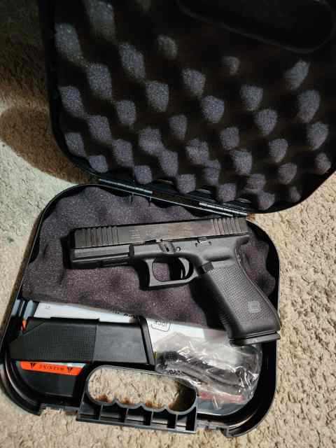 Glock 20