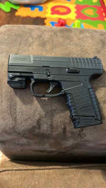 Walther pps .40 with laser max 