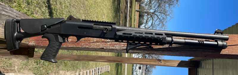 Benelli M4 