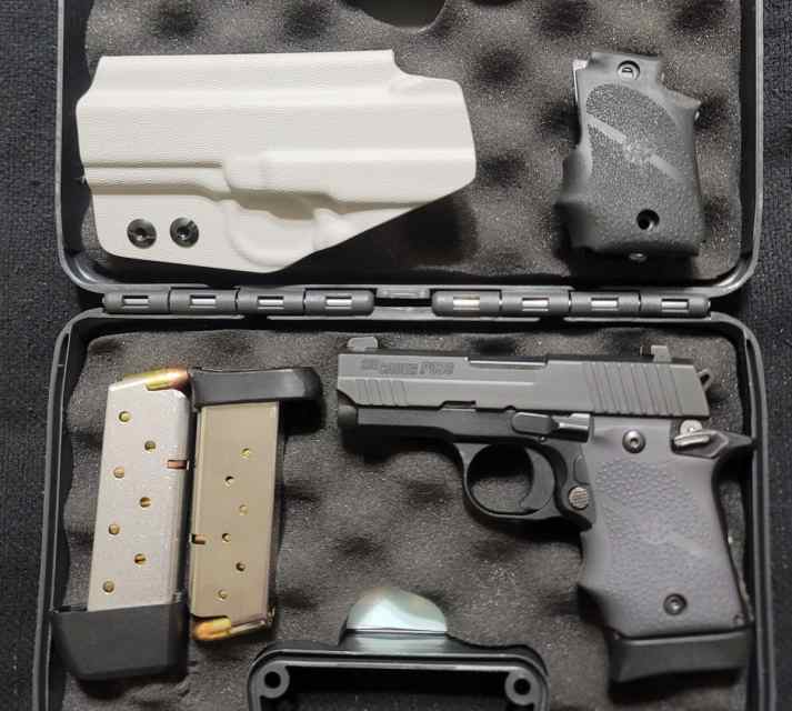 SIG P938 BRG W/ grey grip/3 mags/ IWB Holster $600