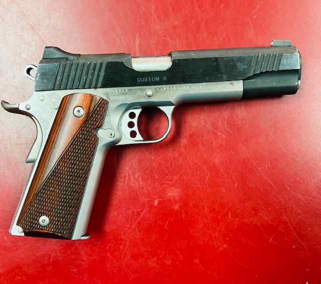 Kimber Custom II 2-Tone .45 ACP Pistol