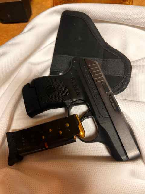 Ruger LCP LNIB once fired with extras 
