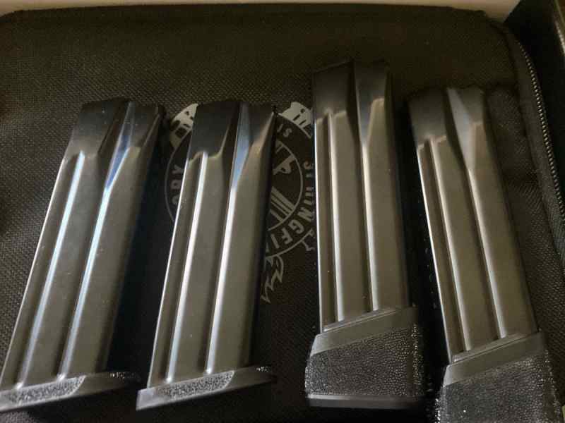 Echelon 4c “Gear up”:package
