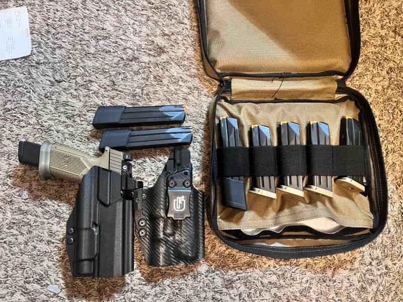 FN 509 tactical Delta Point Pro 10 magazines