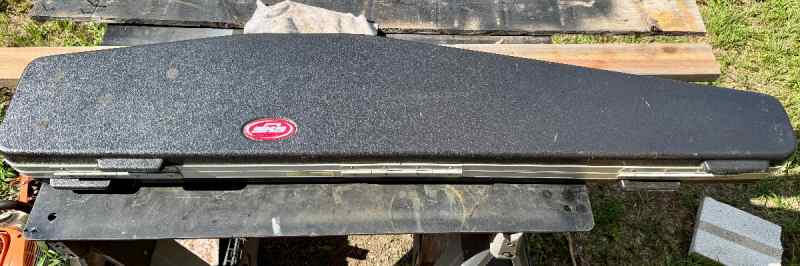   SKB Single Rifle Case 4900 / 4119 Bow case