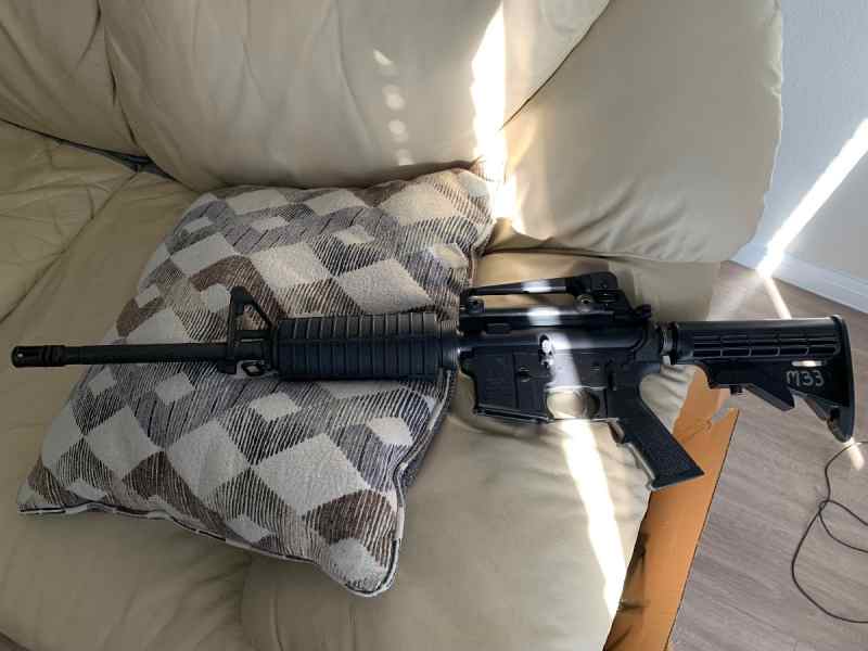 Bushmaster AR-15 5.56