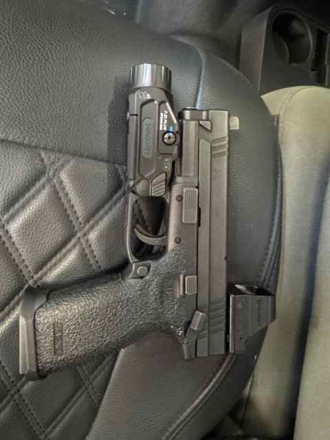 WTT brand new olight optic