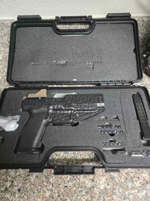 Sig Sauer P320 M17 Coyote