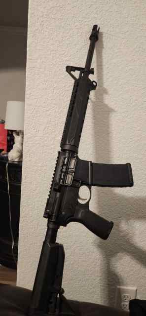 Springfield saint ar 15 556