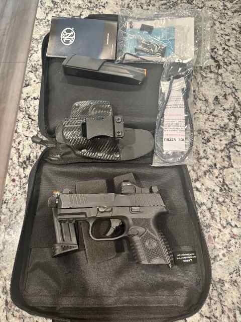 FN 509 Compact Tactical w Vortex Viper Optic