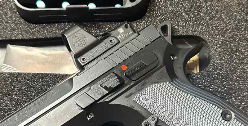 Leupold Delta Point Pro w/ CZ Shadow Plate