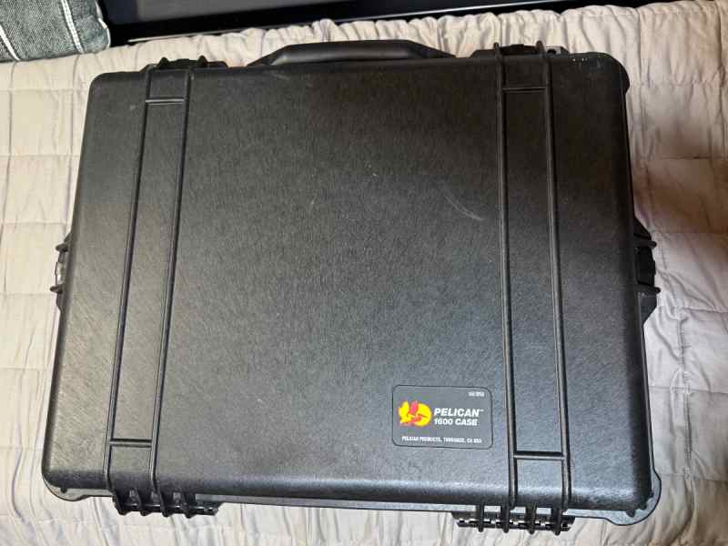 Pelican 1600 case