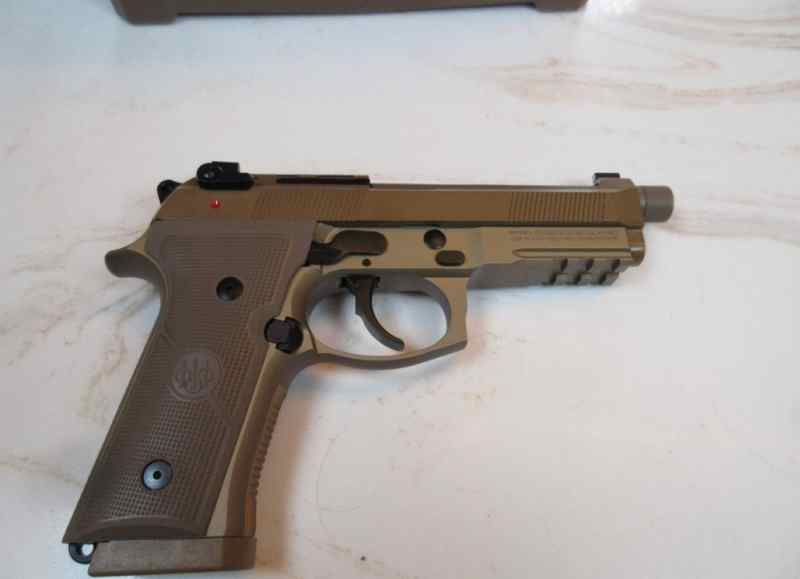 Beretta M9A4 in 9mm
