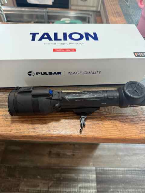 Pulsar talion xq35 pro with extras