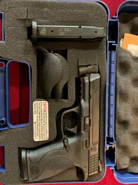 Smith &amp; Wesson M&amp;P 40 