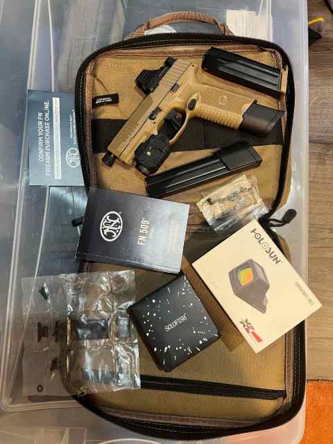 Fn 509 Tactical w/ Extras