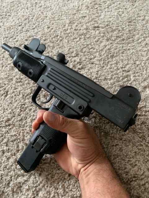 Mini UZI 9mm