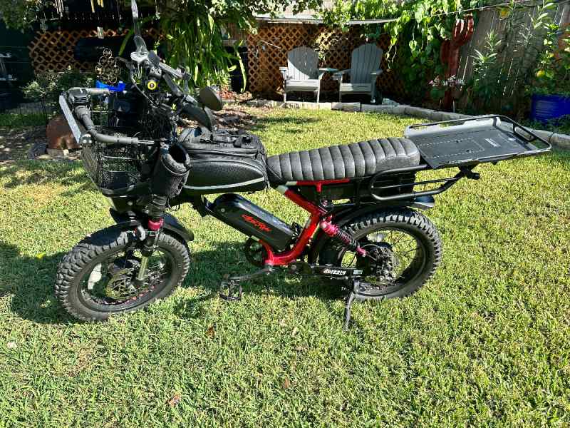 Ariel Rider Grizzly Electric Bike - AWD dual motor