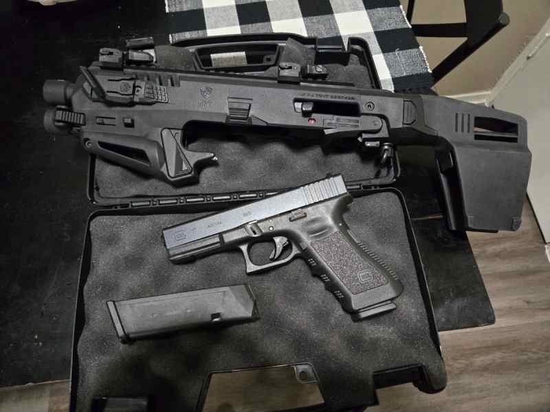 Glock 17 Gen 3 with Micro Roni