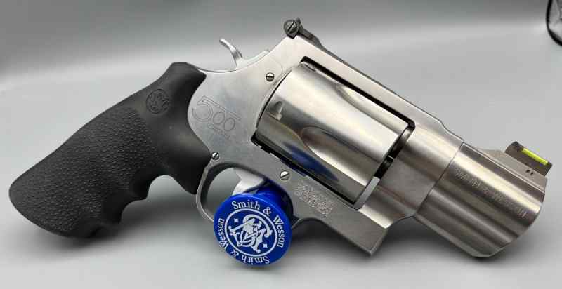 S&amp;W .500 SNUB - VERY RARE