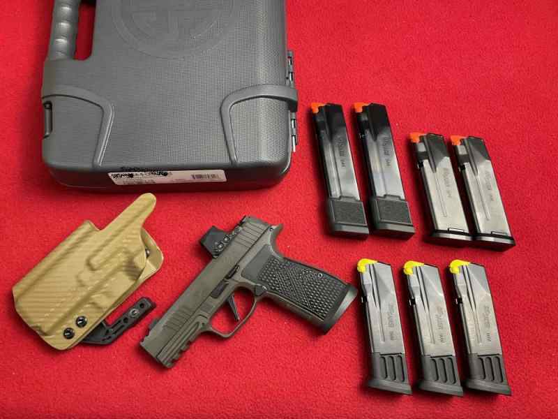 Sig sauer 9mm p365 AXG LEGION 
