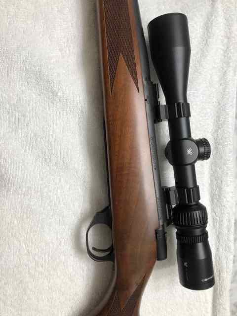 Weatherby .30-06 bolt action rifle