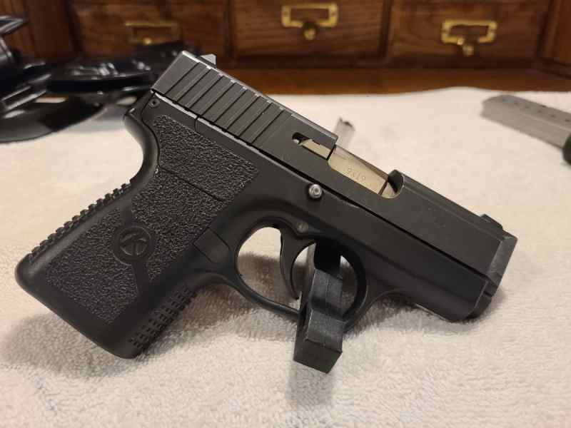 Kahr PM9