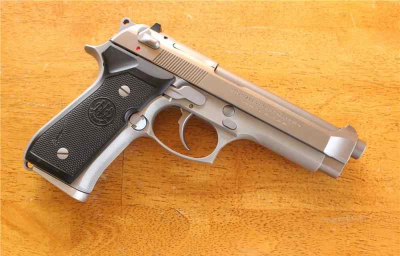 Beretta 92FS