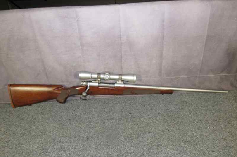 Winchester Model 70 Featherweight 30-06 22&quot; 