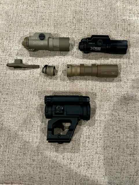 Surefire X300U-B, arisaka 300 lights, aimpoint M5
