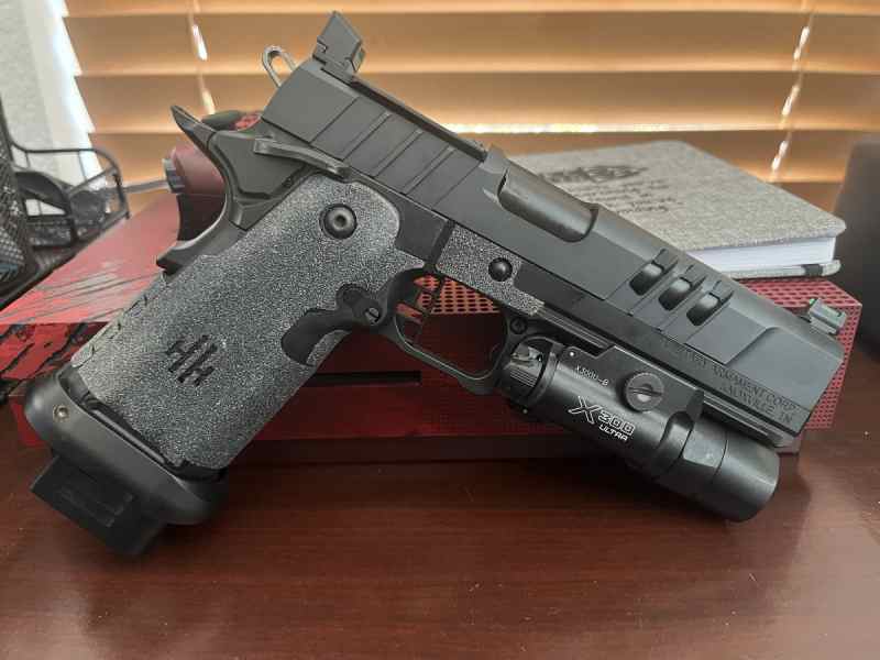 MAC 9 - Imgur.jpg