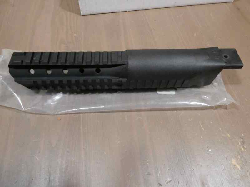 SGM Tri Rail Forearm Black Saiga 762x39/223/308 