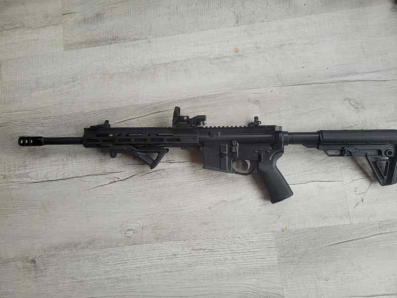 Anderson AR15 with foregrip and sights