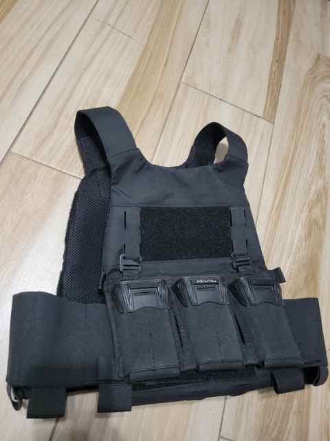Ferro slickster black Medium