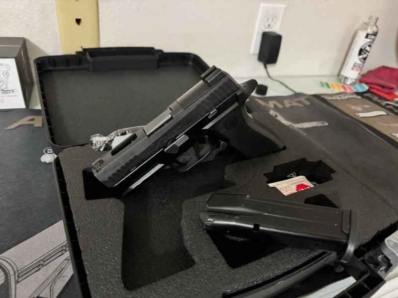 P320 X Carry 
