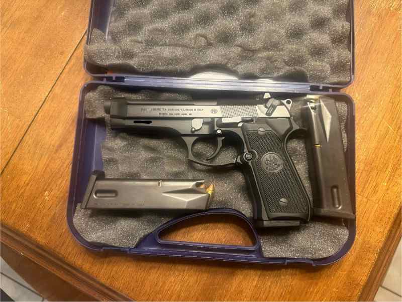 Beretta 92FS 9mm