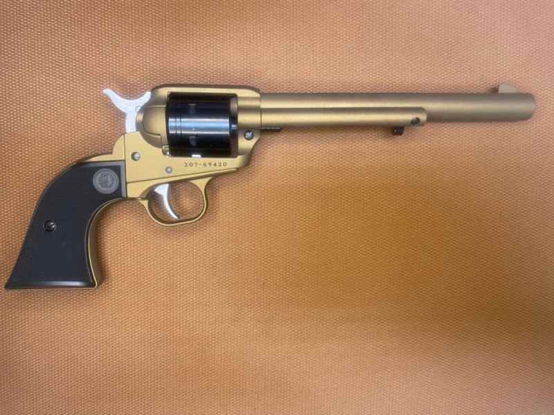 NEW IN BOX  Ruger Wrangler-22LR-7.5&quot; Bronze (2040)