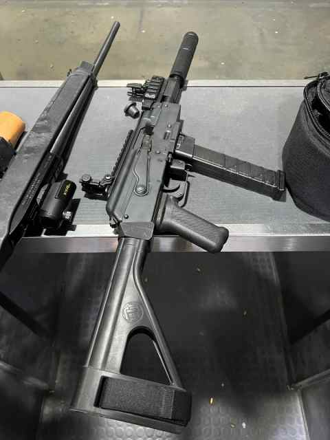 Chiappa pak-9