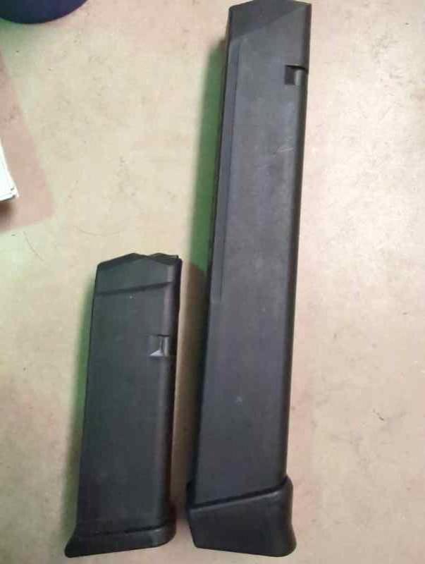 GLOCK 9MM - 10 ROUND &amp; 31 ROUND MAGAZINES 